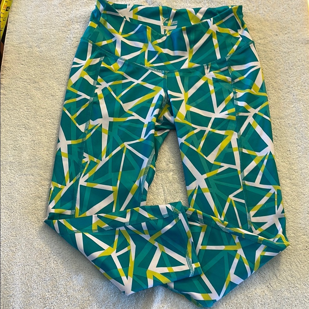 Old Navy Green and Yellow Capris with Geometric Pattern